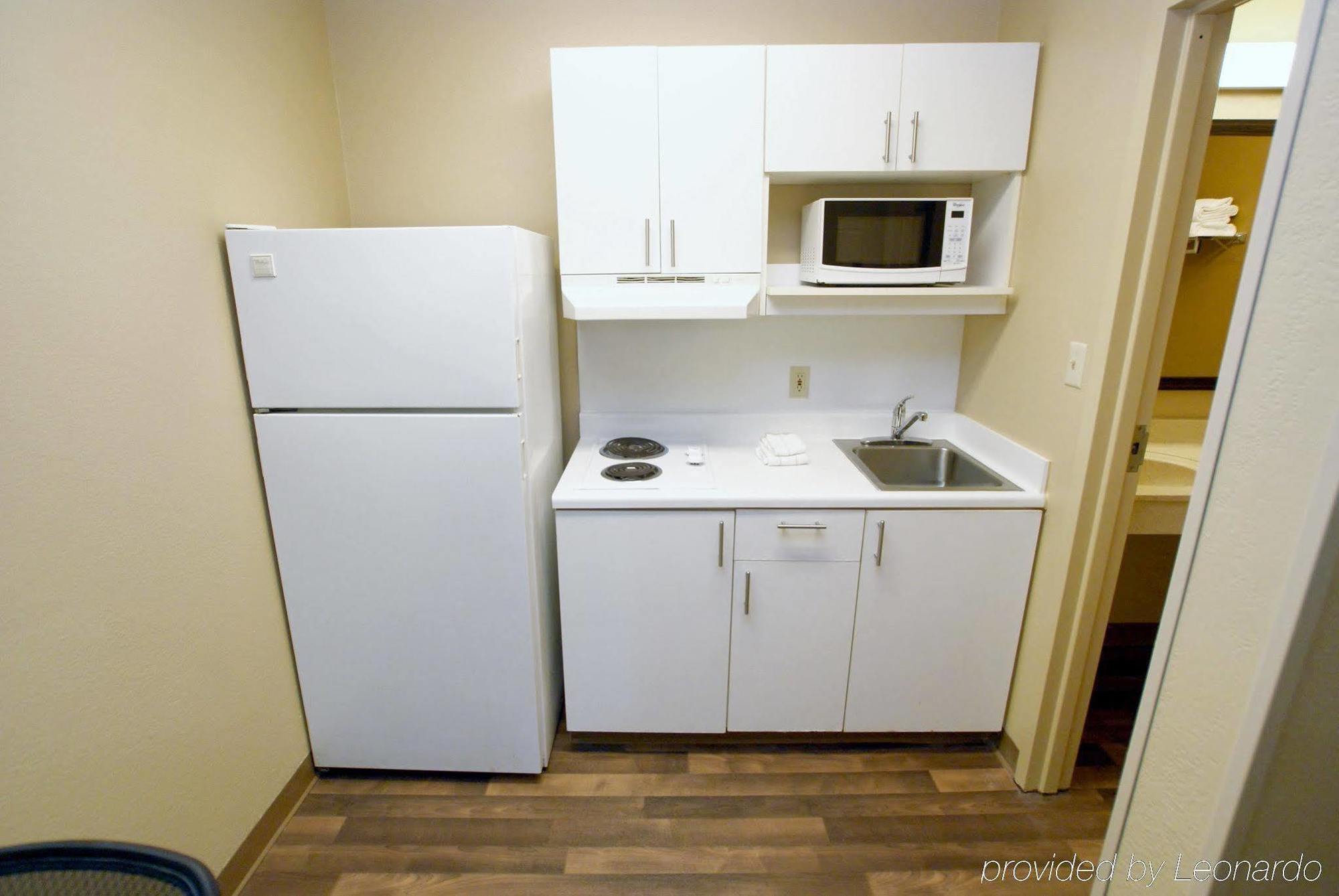 Extended Stay America Suites - St Louis - Westport - E Lackland Rd Maryland Heights Exterior foto